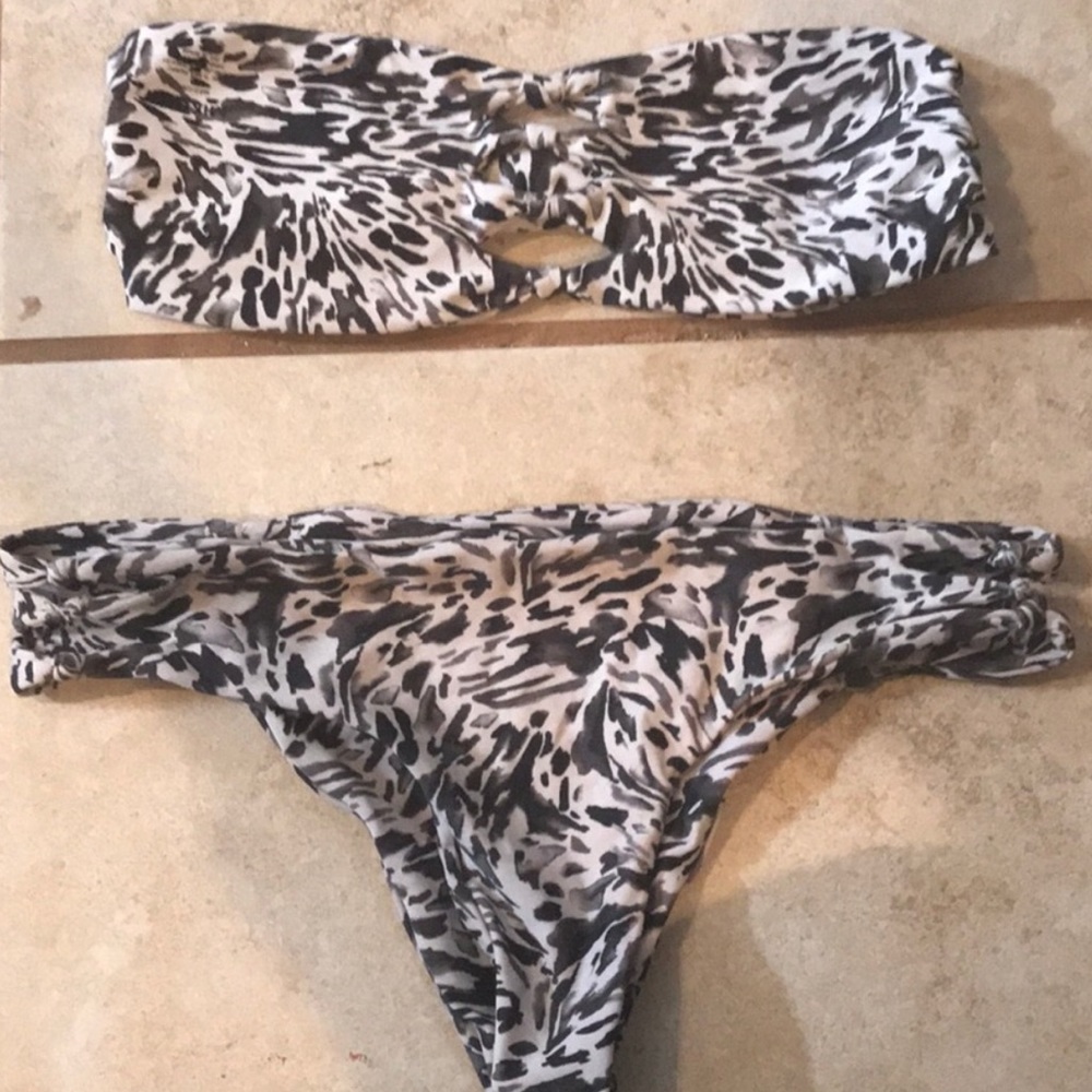 Mikoh bikini